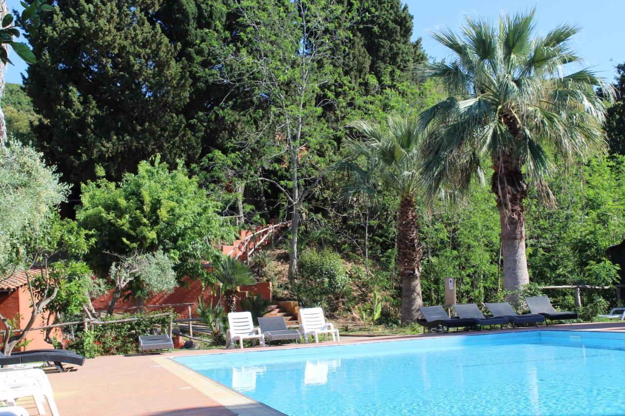 סנטה דומניקה Agriturismo Ruralia מראה חיצוני תמונה