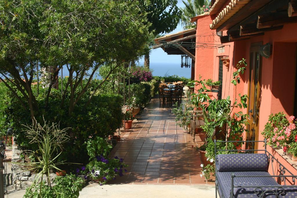 סנטה דומניקה Agriturismo Ruralia מראה חיצוני תמונה