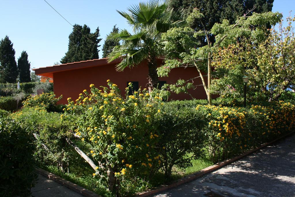 סנטה דומניקה Agriturismo Ruralia מראה חיצוני תמונה
